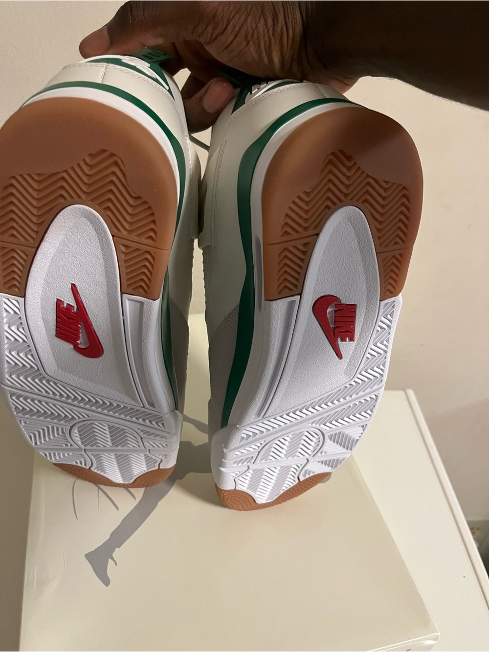 Air Jordan 4 Pine Green | Size 9.5 | New - Picture 6 of 6